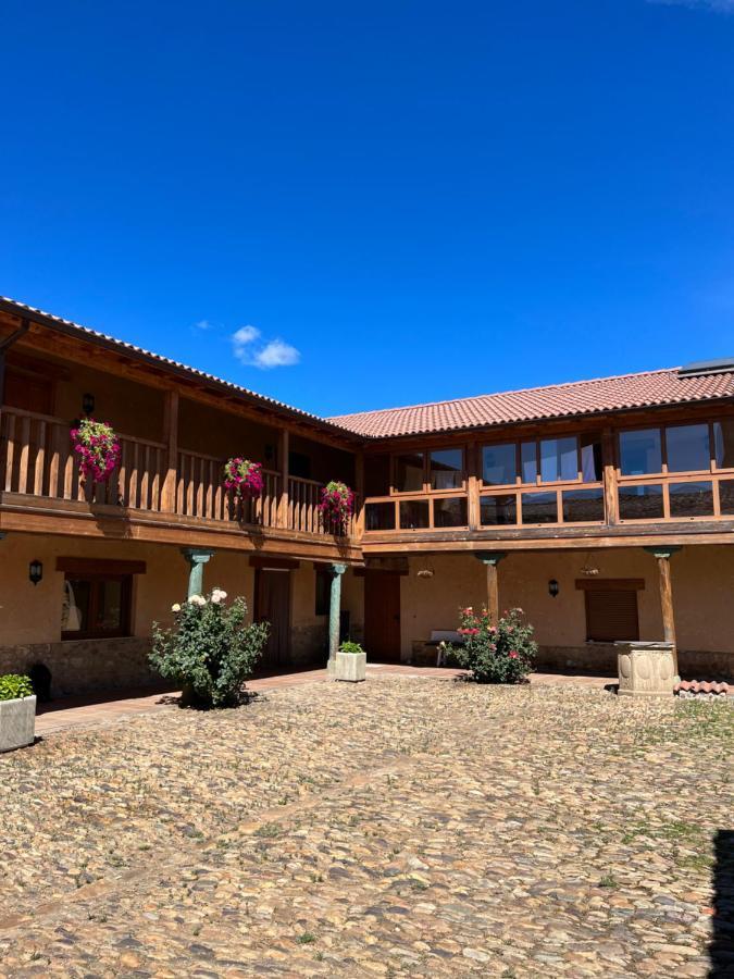 Casa Villa Franca Llamas de la Ribera 外观 照片